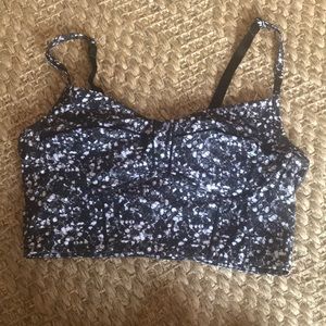 Lululemon crop/bra